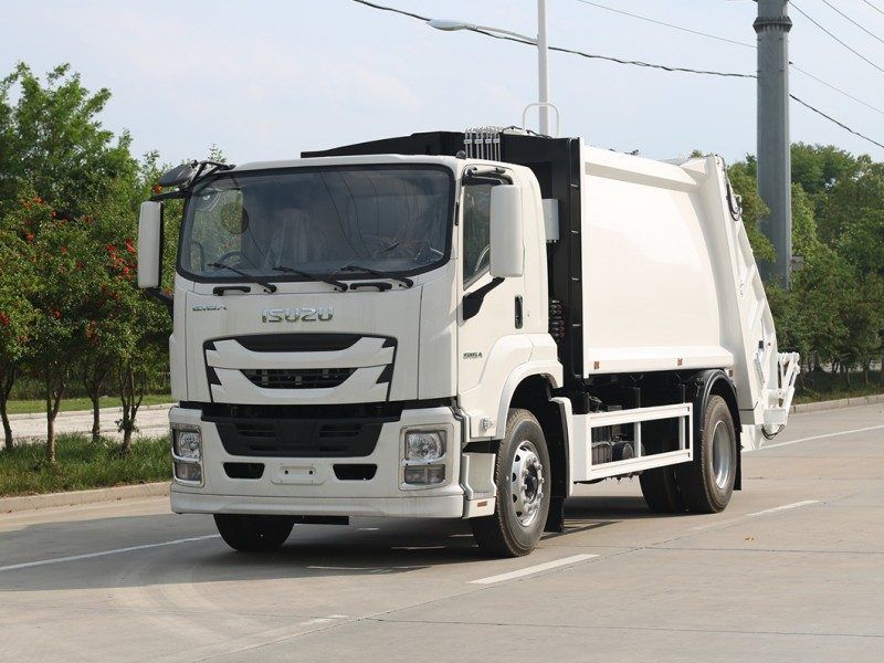 ISUZU Heavy Truck Vc66 Giga Compressed Garbage Truck