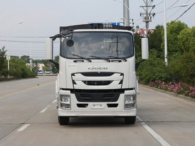 ISUZU Heavy Truck Vc66 Giga Compressed Garbage Truck
