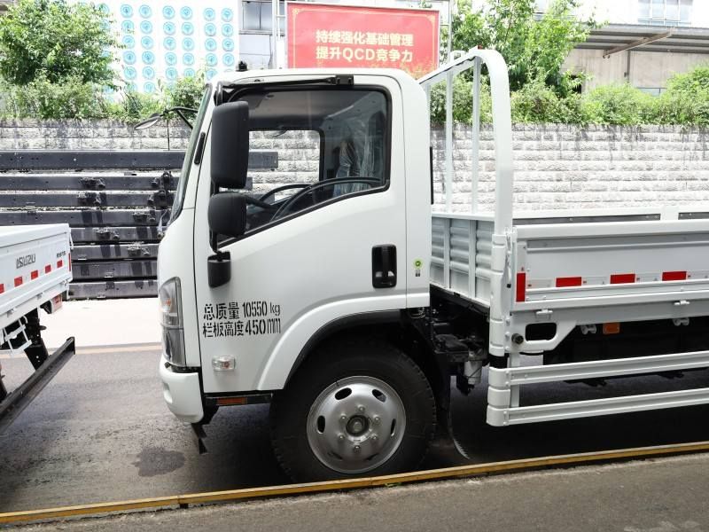 Qingling ISUZU NPR 7T PAYLOAD cargo Truck