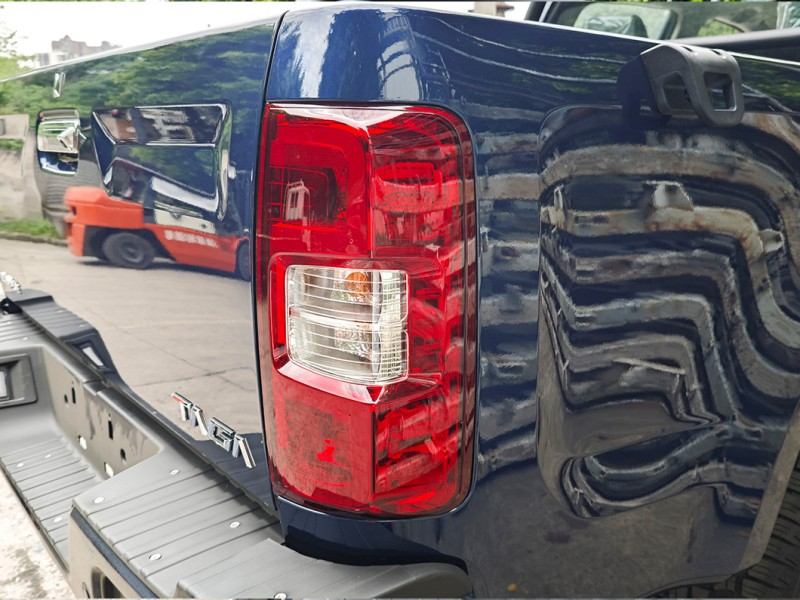 New Car Qing-Ling T28 Pickup Trucks 4WD/2WD Diesel on Sale