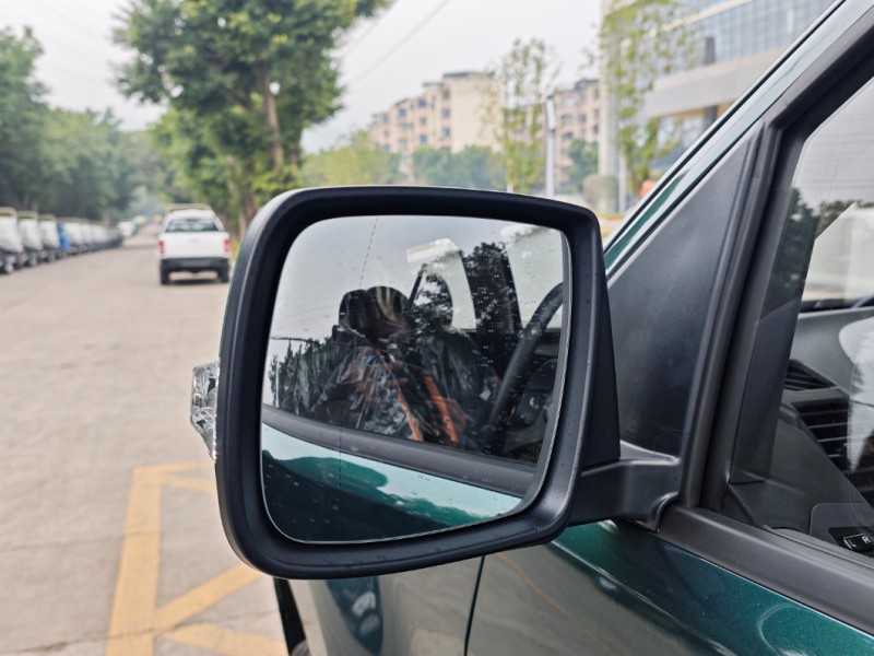 Isuzu T28 Pickup Truck 2.8t Diesel Double Pickup