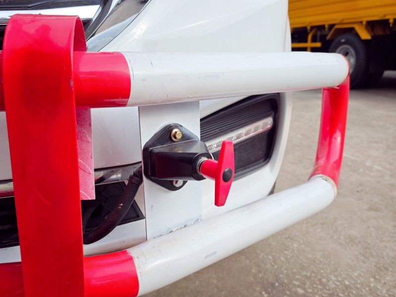 ISUZU TAGA 4WD Diesel Pickup Truck Heavy Duty for Mining Construction