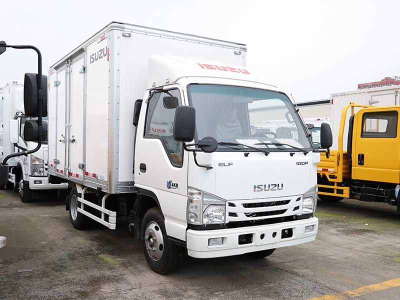 Isuzu Wing Opening Cargo Truck for Logistics Transport